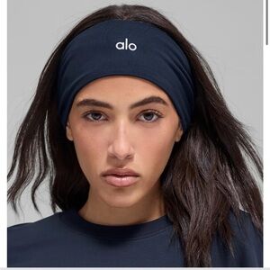 Alo Yoga Performance Conquer Headband Navy Blue High Impact Performance NEW